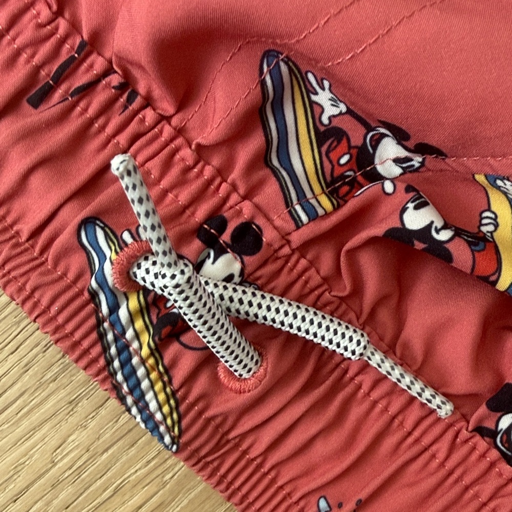 Abercrombie & Fitch Kids Surf Print Shorts - Picture 7 of 8